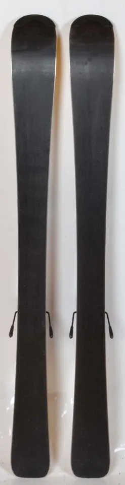 Rossignol EXPERIENCE JR - Skis D'occasion Junior -Planche à Ski Soldes Boutique rossignol experience jr skis doccasion junior 7e076211 f998 4d55 adc4 6ca6e694e308 1600x